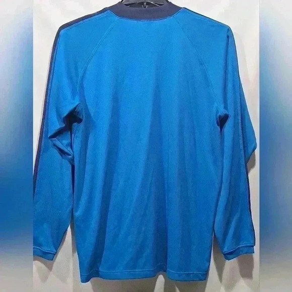 Adidas Long sleeve Tee Medium - Picture 3 of 9